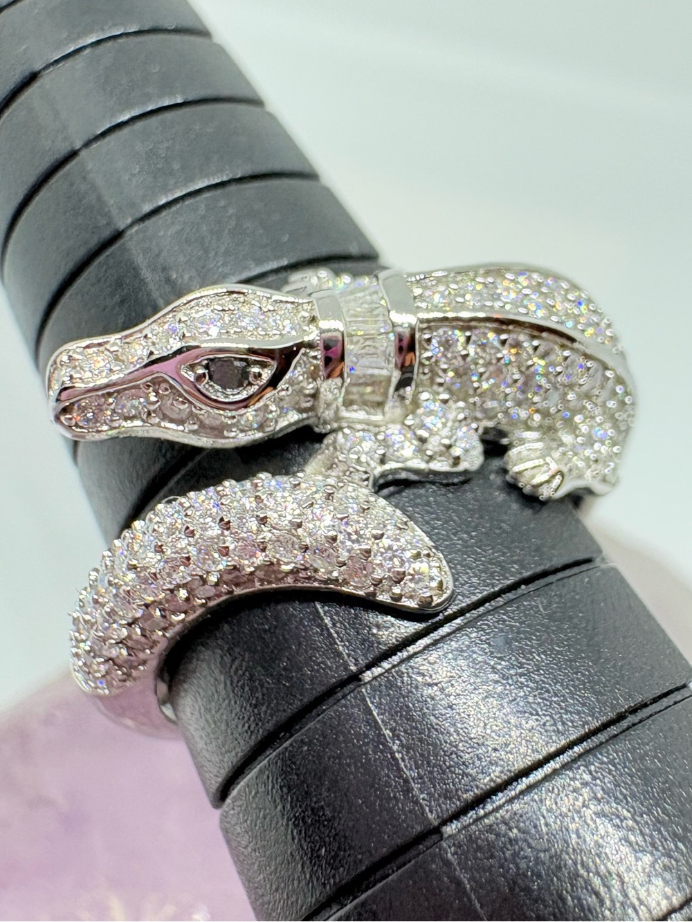Sterling Silver Moissanite Alligator Ring Size 7